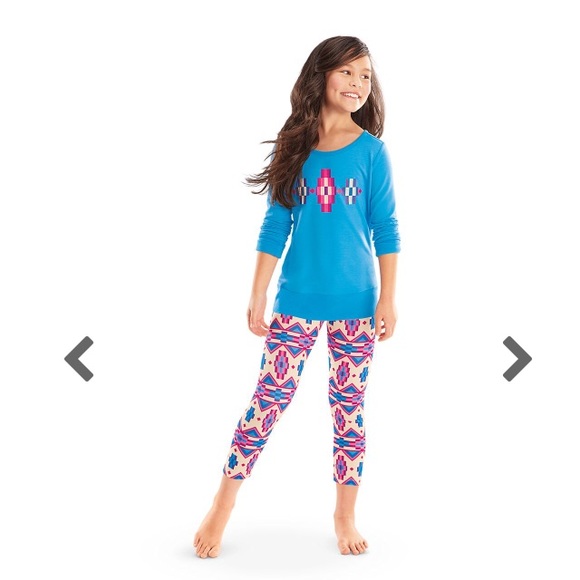 American Girl Other - American Girl Blue Patterned PJs - Size Medium